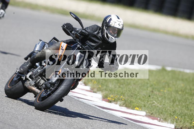 Archiv-2025/48 25.08.2025 Cornu Master School ADR/gruen-vert/116